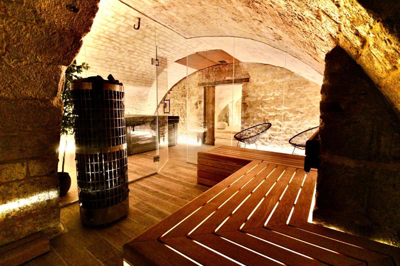 Spa Gaalor***** - Jacuzzi & Sauna A Rouen Exterior photo